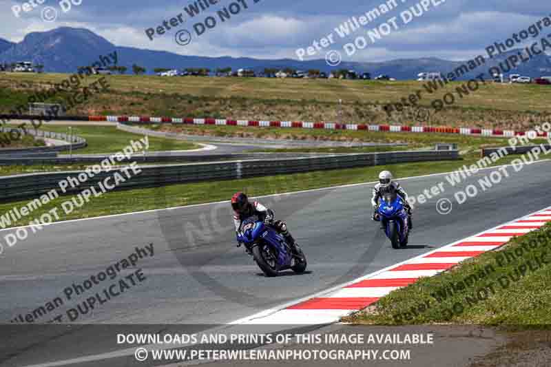 cadwell no limits trackday;cadwell park;cadwell park photographs;cadwell trackday photographs;enduro digital images;event digital images;eventdigitalimages;navarra;no limits trackdays;peter wileman photography;racing digital images;trackday digital images;trackday photos